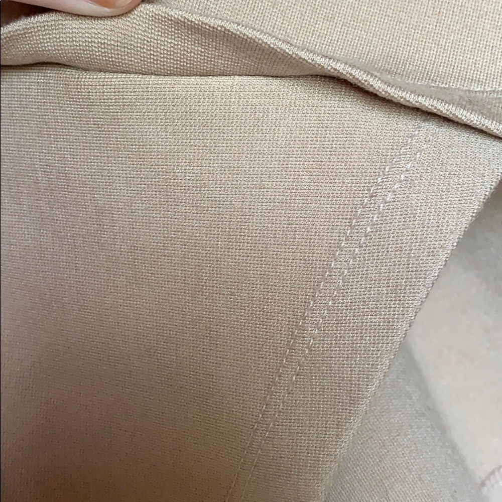 Nude forever 21 skirt !🤩 - Picture 3 of 6